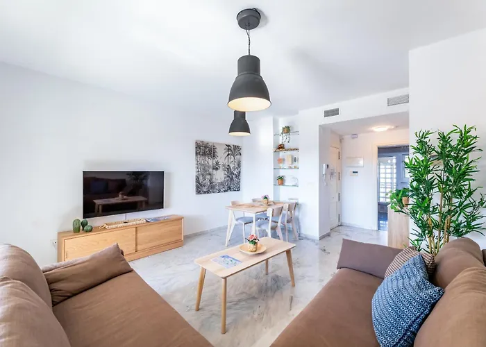 Vt Cano 2Br Apt Sea Views